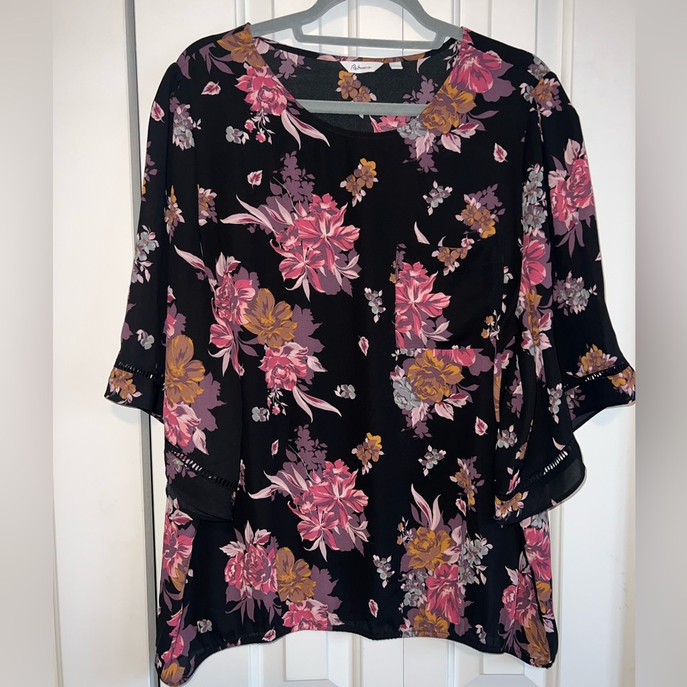 Reitmans XXL short sleeve blouse